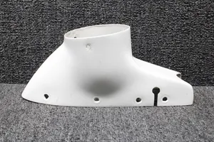 65345-003 (Use: 65345-803) Piper PA32-301T Rotating Beacon Fin Tip (Cracked)